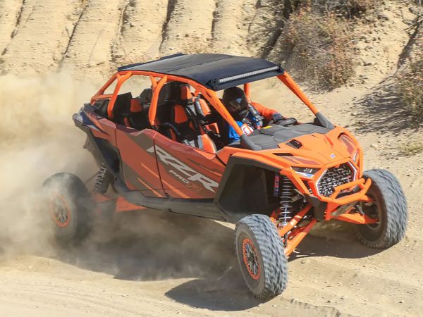UTV POLARIS RZR PRO R 2000cc Armored Edition 2025 - Image 2