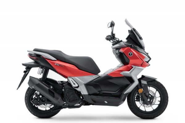 VOGE SR1 ADV 125 RED